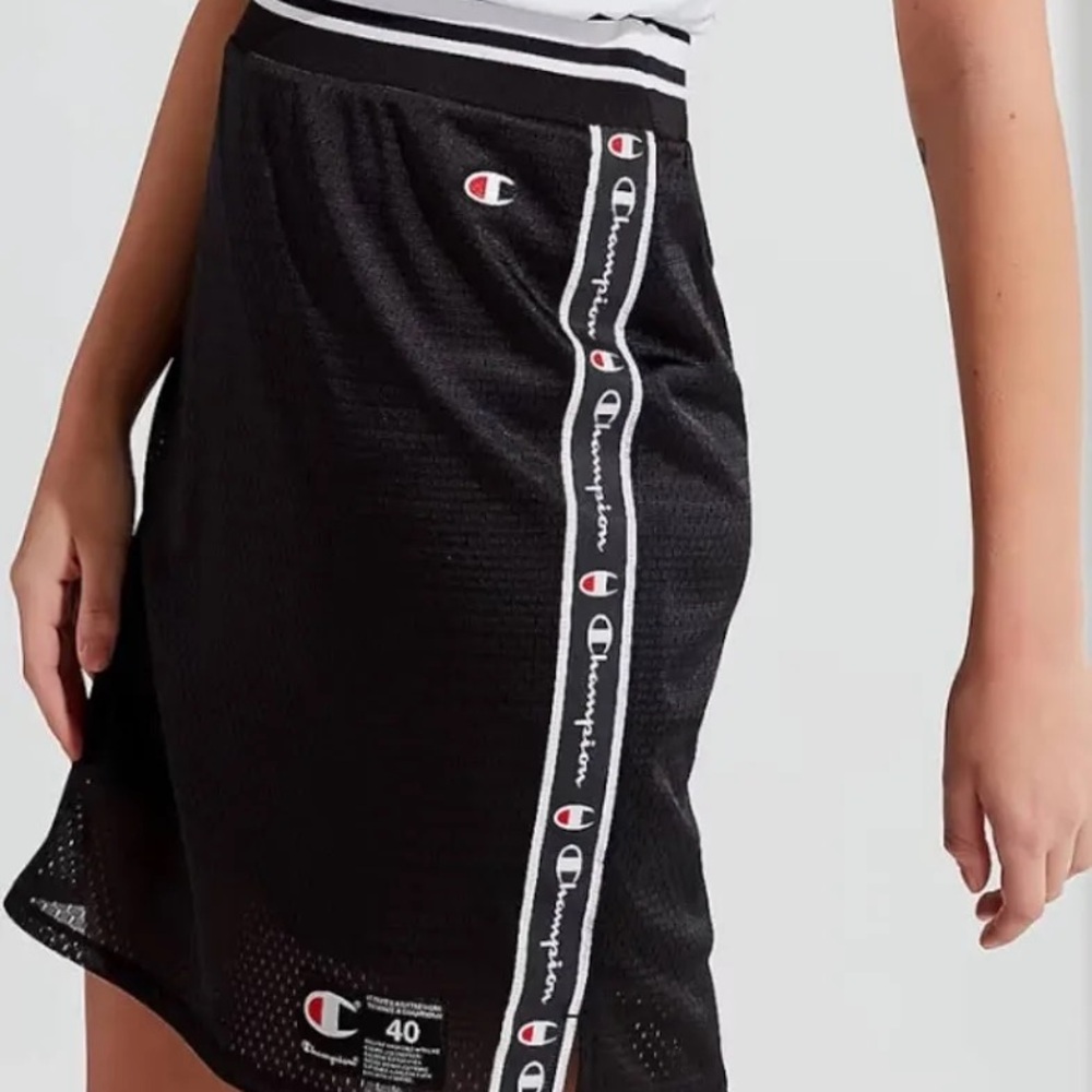 Champion Skirt - Reversible Mesh Highwaist